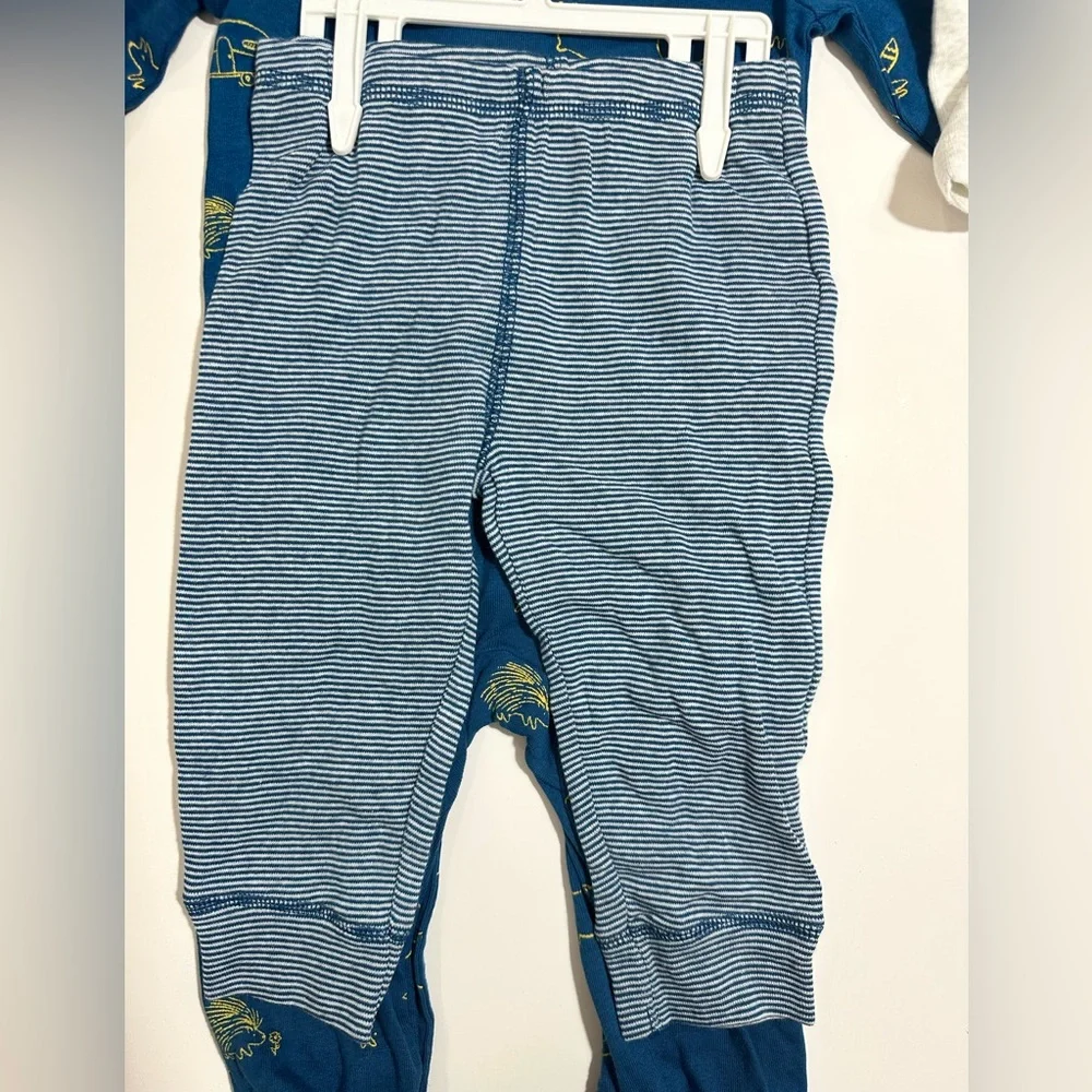 0422 NWT Carters Gray and Blue Baby Boy Onesies Set - Picture 5 of 7